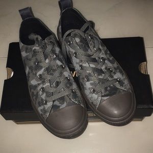 Brand new camo converse